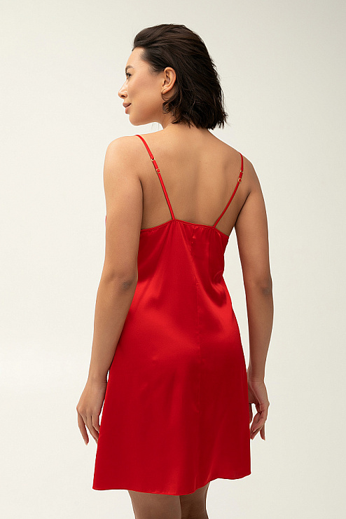 Сорочка средняя DIVINA RED   